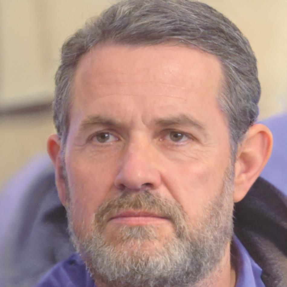 Carlos Mendoza, especialista en inversión inmobiliaria